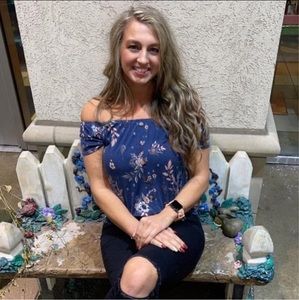 Meet your Posher, Kelly